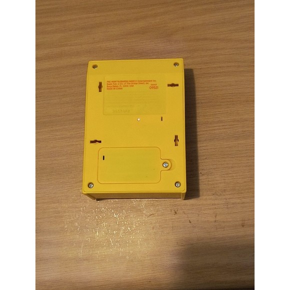 Vintage Pac-Man Bandai Namco Small Handheld Arcade Game Yellow WORKS - Picture 3 of 6